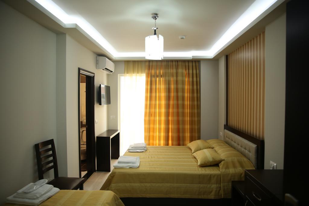 Hotel Pogradeci Rum bild